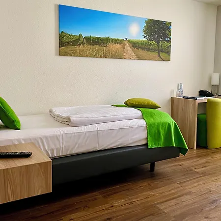 Crass 3* Nieder-Olm (Rhineland-Palatinate)