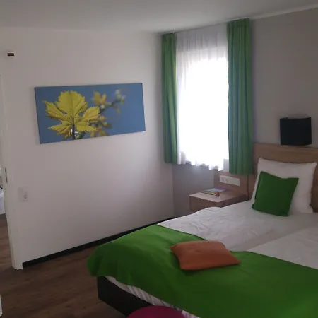 Crass Hotel 3*