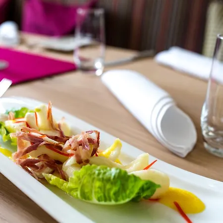 Hotel Crass Nieder-Olm (Rhineland-Palatinate)