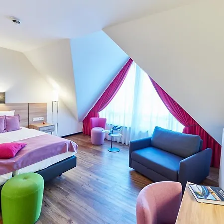 Hotel Crass 3*
