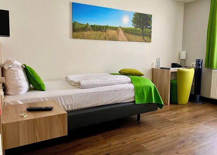 Crass 3* Nieder-Olm (Rhineland-Palatinate)